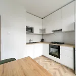 Apartamento Concierge Grójecka View